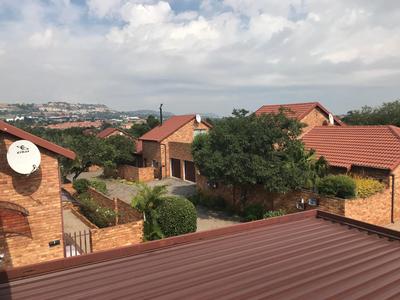 Townhouse For Sale in Fairland, Johannesburg
